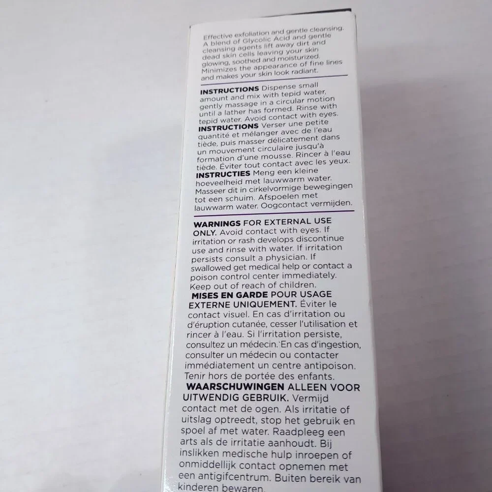 NEW MAD Skincare Glycolic‎ Age Diffusing Cleanser Anti-Aging Wash 6.75 oz x7/24